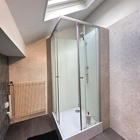 Detroit - Maison Spacieuse Et Lumineuse Pour 8 Personnes Reims