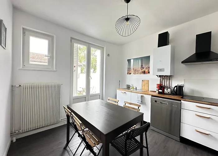 Detroit - Maison Spacieuse Et Lumineuse Pour 8 Personnes *